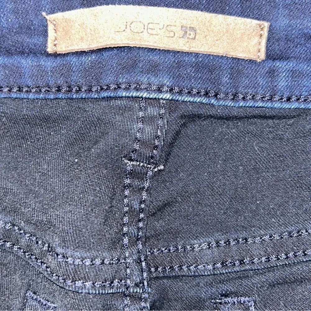 Joe's Blue Skinny Jeans(Size 28)